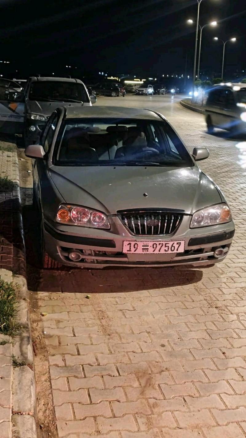 هيونداي الينترا 2006