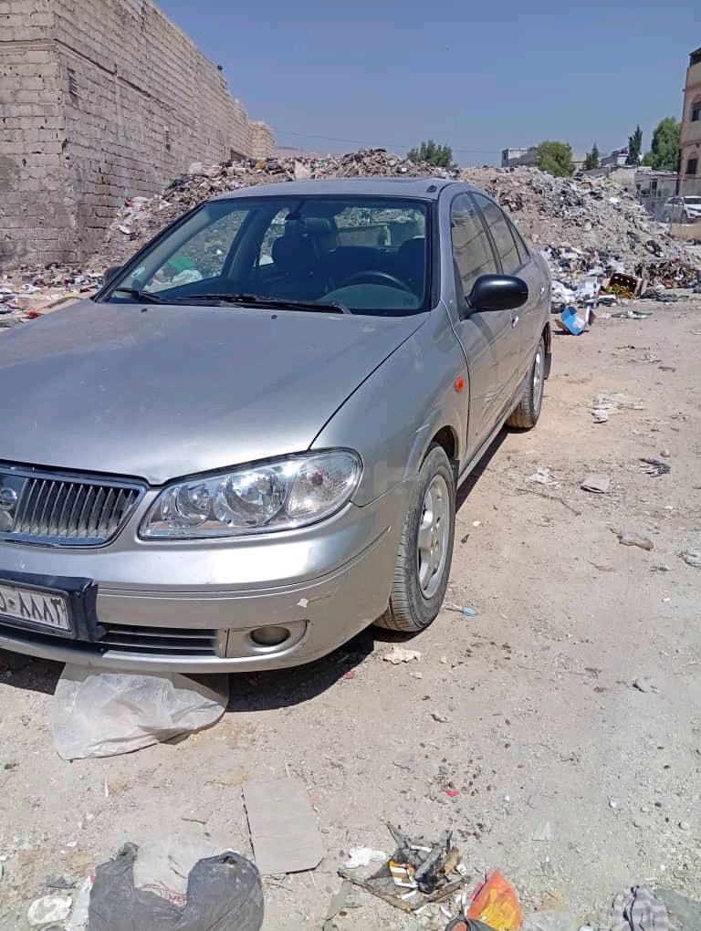 نيسان Sunny 2004