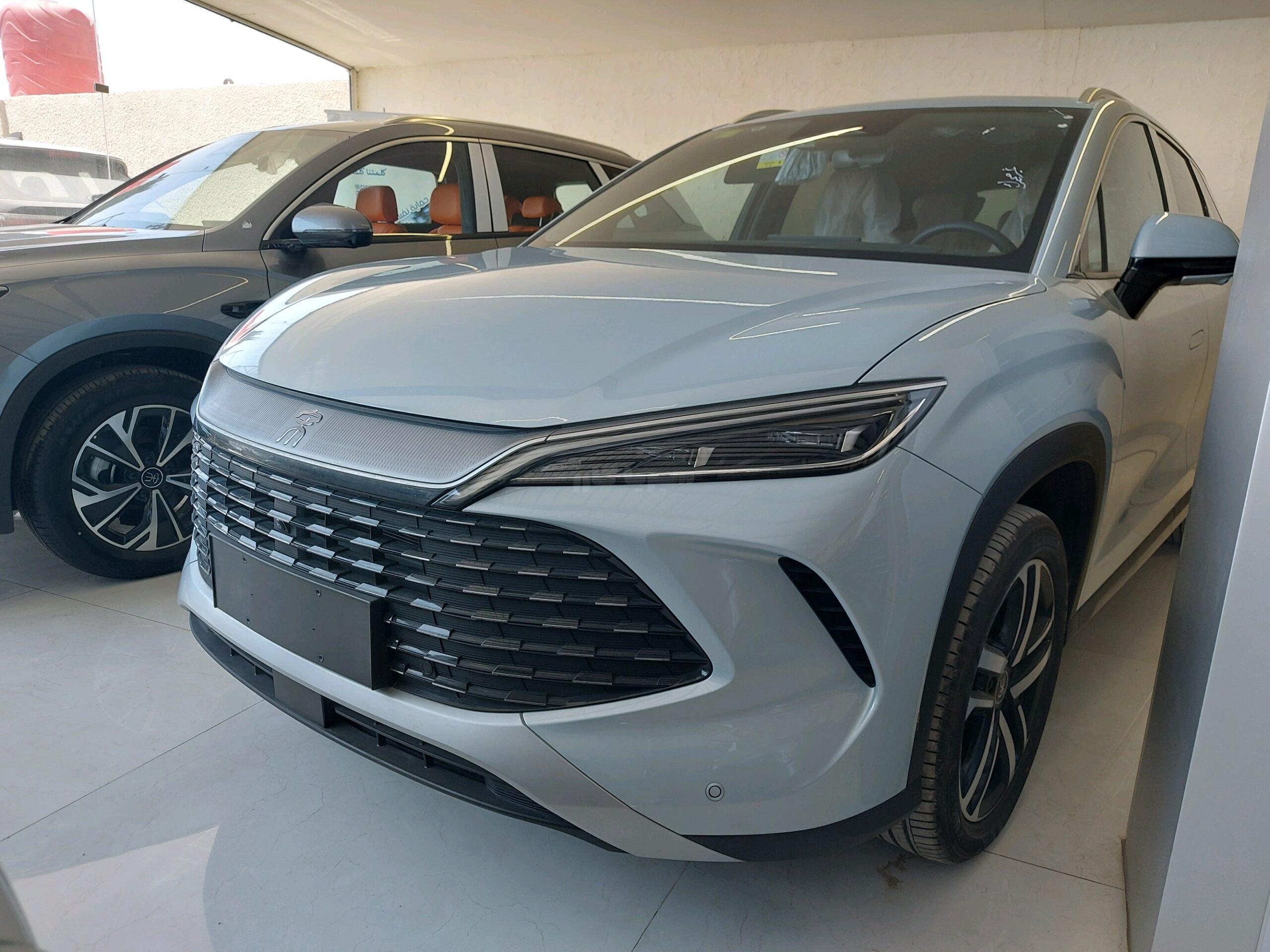 بي واي دي سونغ ال 2025