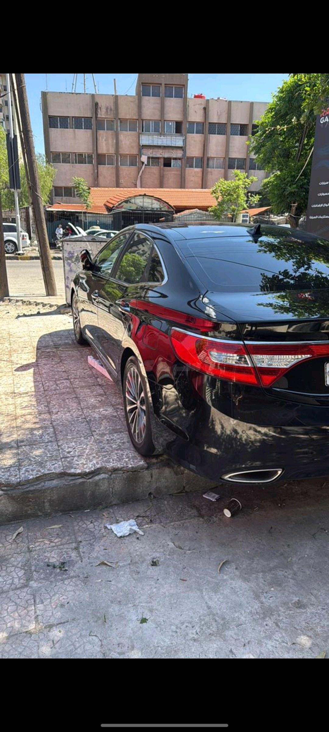 هيونداي ازيرا 2015