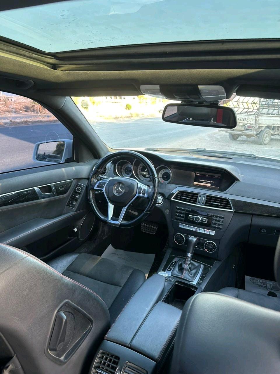 مرسيدس بينز C 200 2014