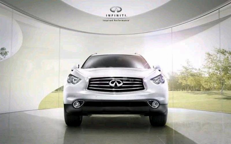 انفينيتي QX70 2015