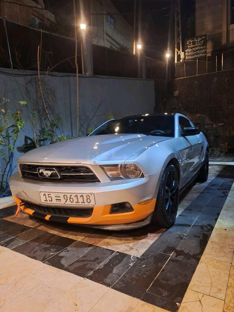 فورد Mustang 2011