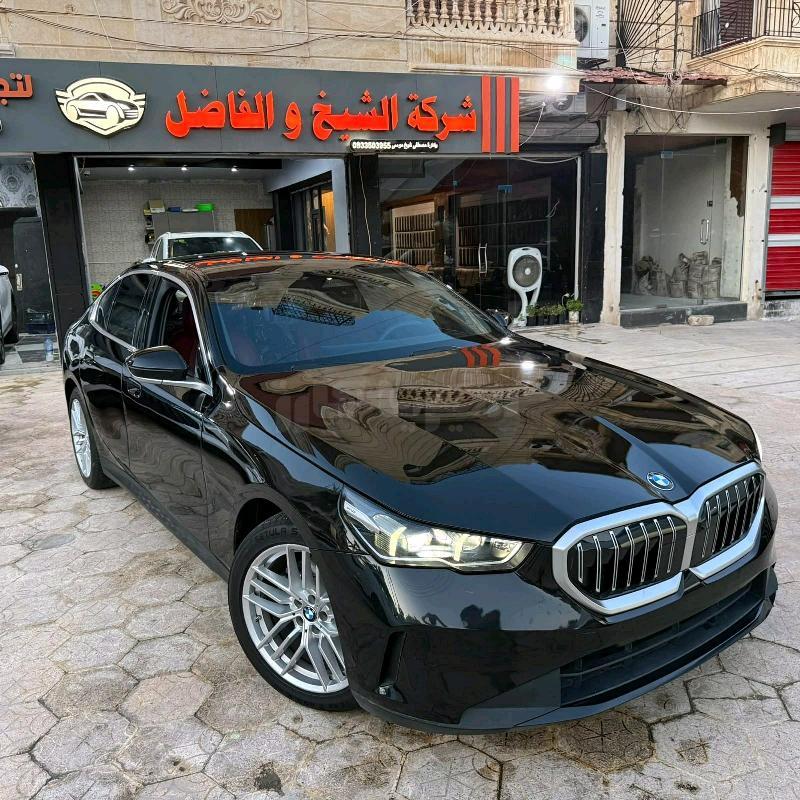بي ام دابيليو 520 2024