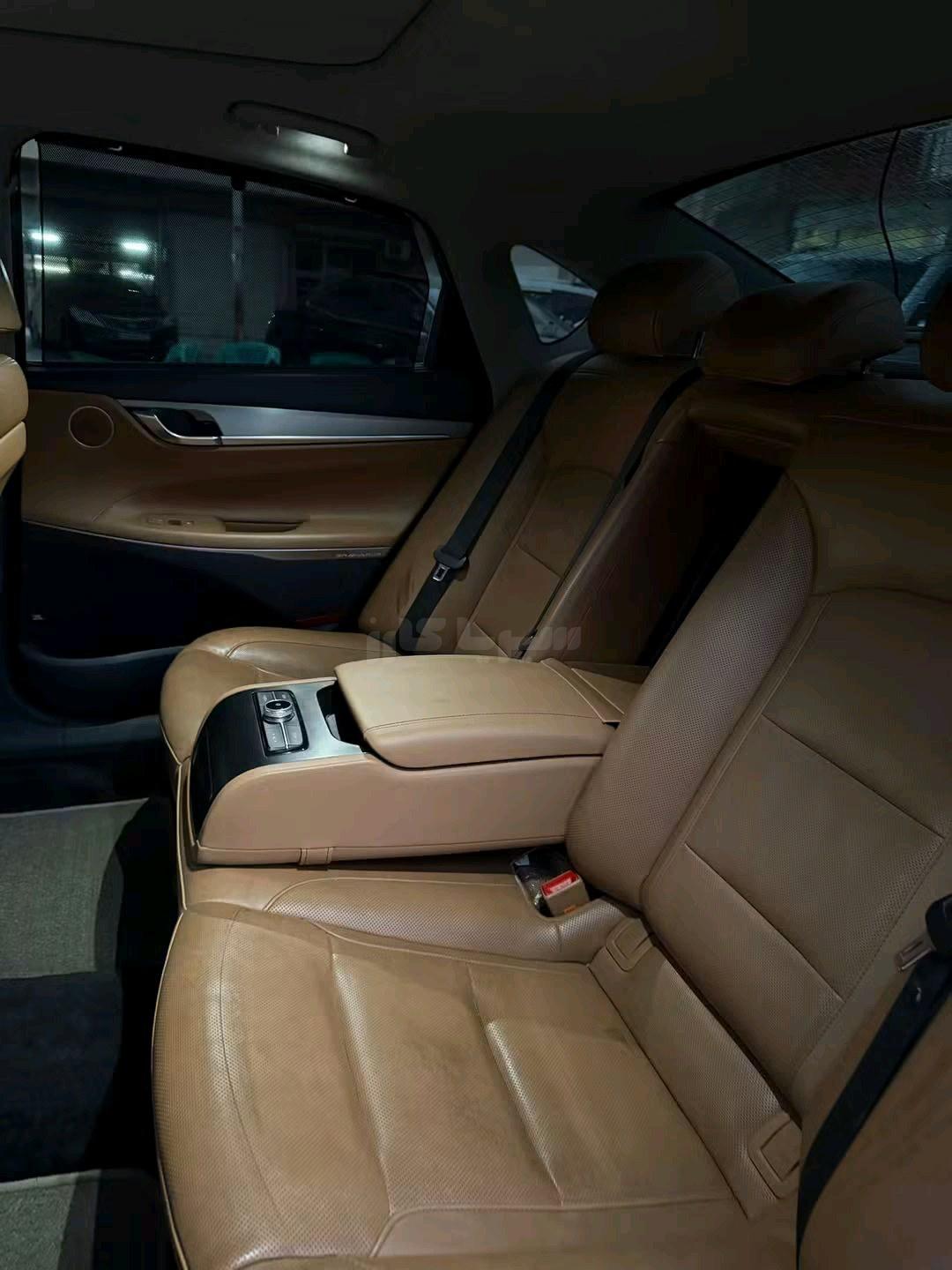 هيونداي - Hyundai ازيرا - Azera