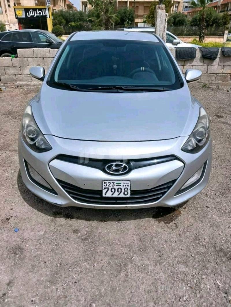 هيونداي I30 2012