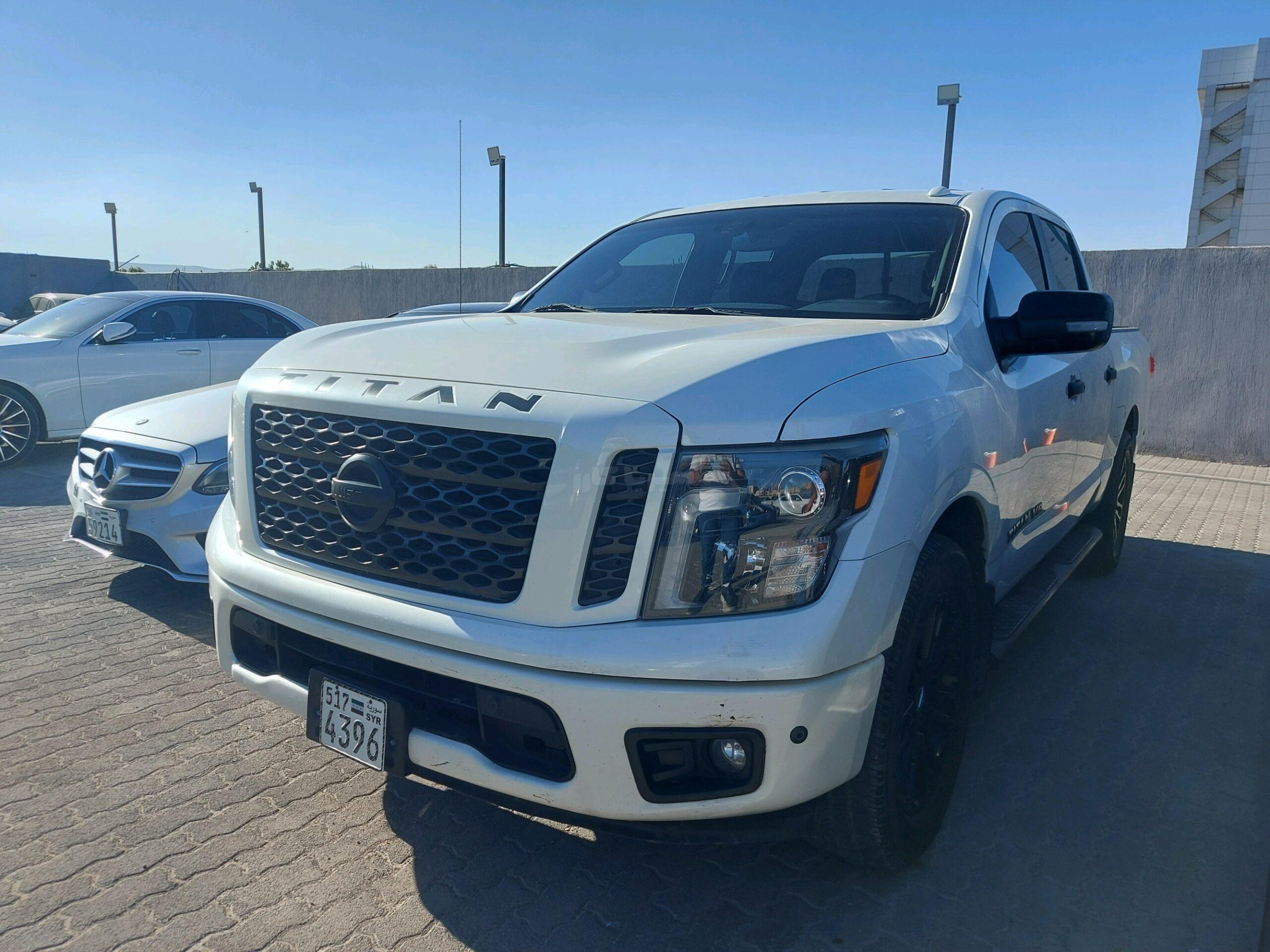 نيسان تيتان 2018