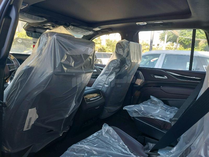 كاديلاك – Cadillac ايسكاليد – Escalade