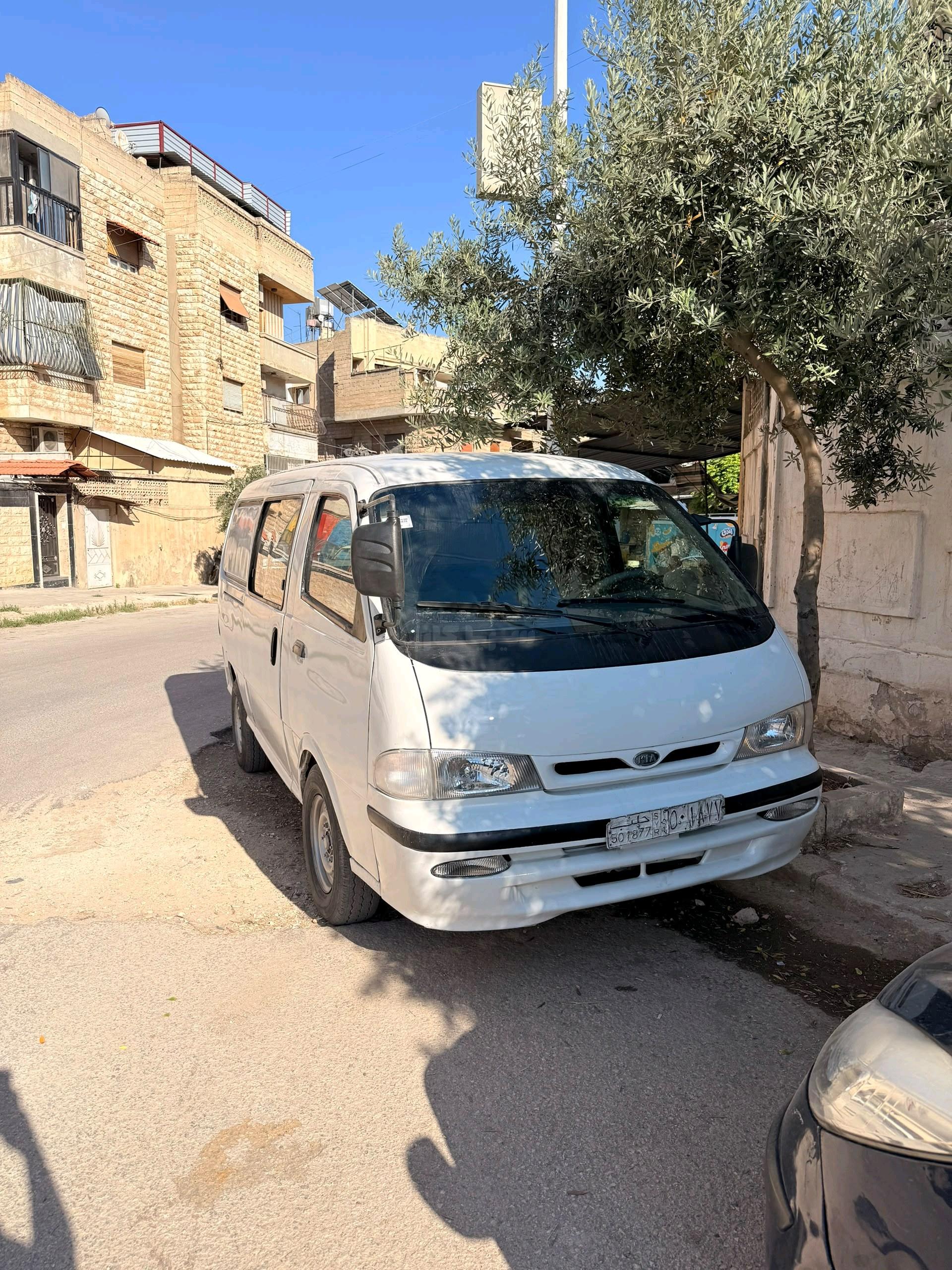كيا بريجيو 1998