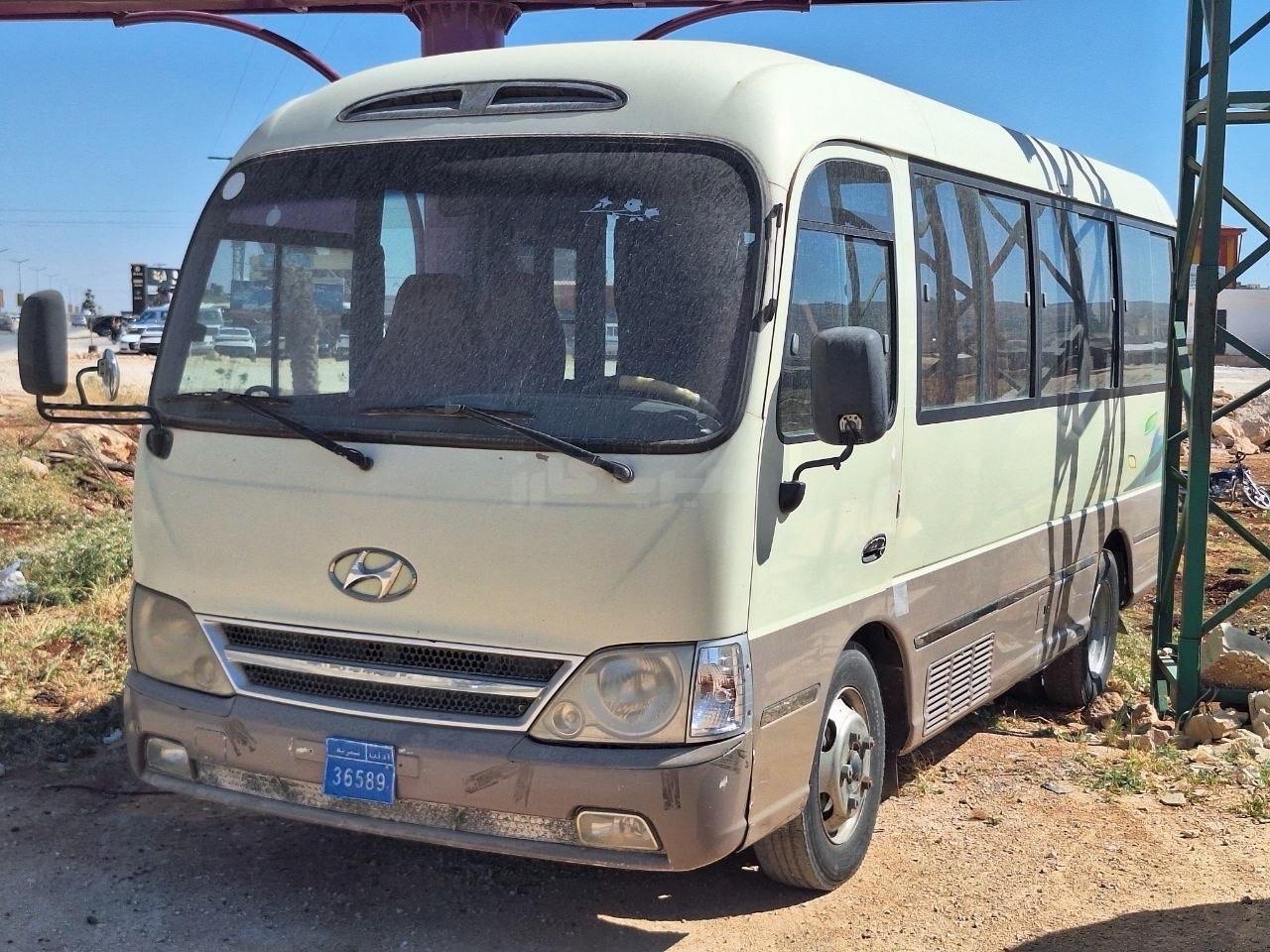 هيونداي - Hyundai كاونتي - County