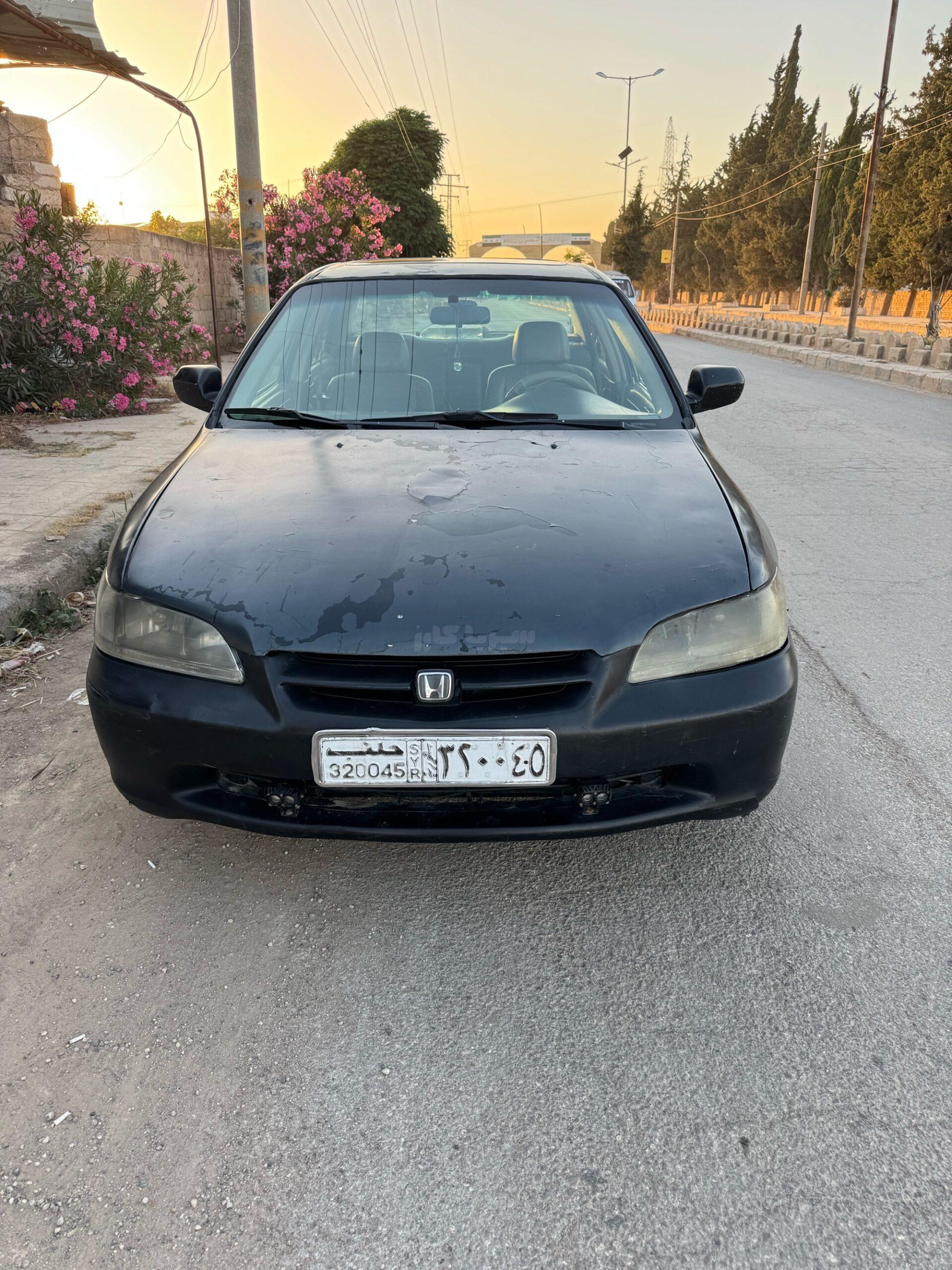هوندا اكورد 2000