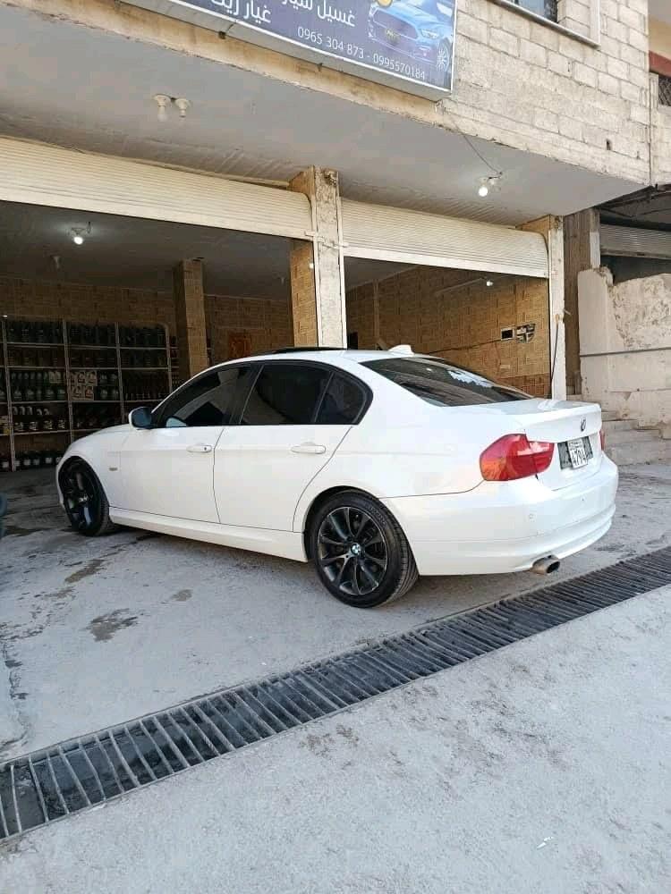 بي ام دابيليو 320 2009