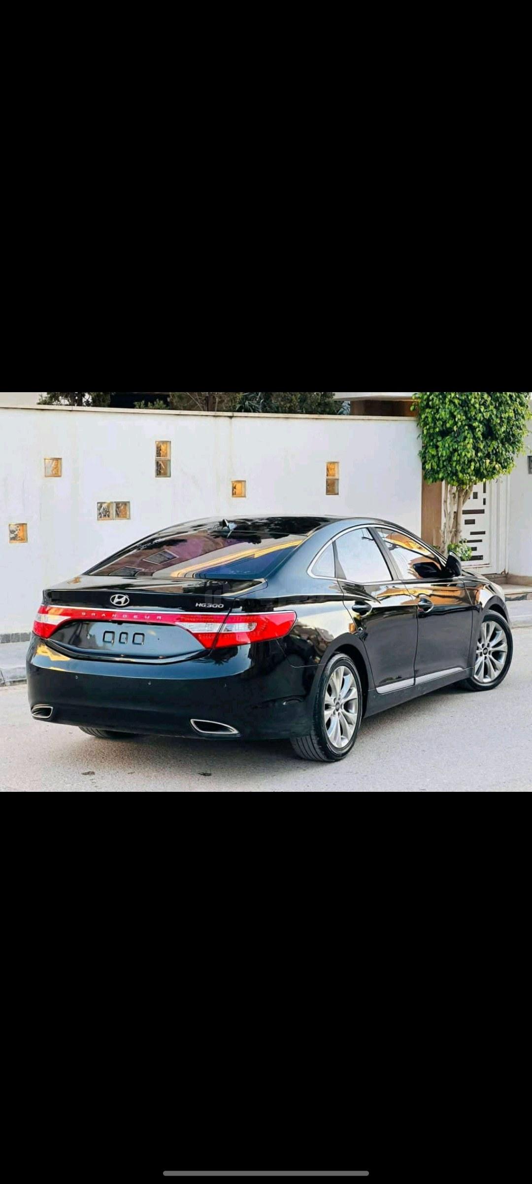 هيونداي ازيرا 2012