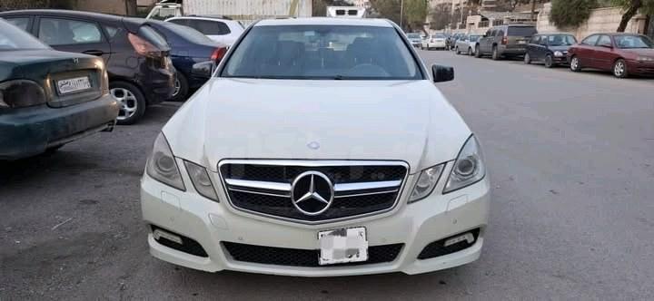 مرسيدس بينز E220 2010
