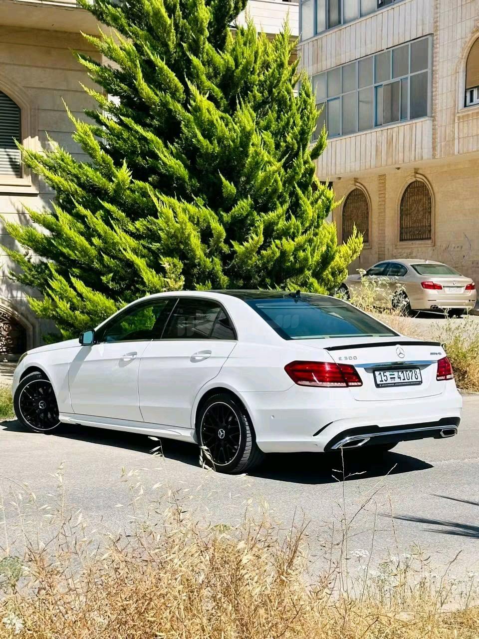 مرسيدس بينز - Mercedes benz E300