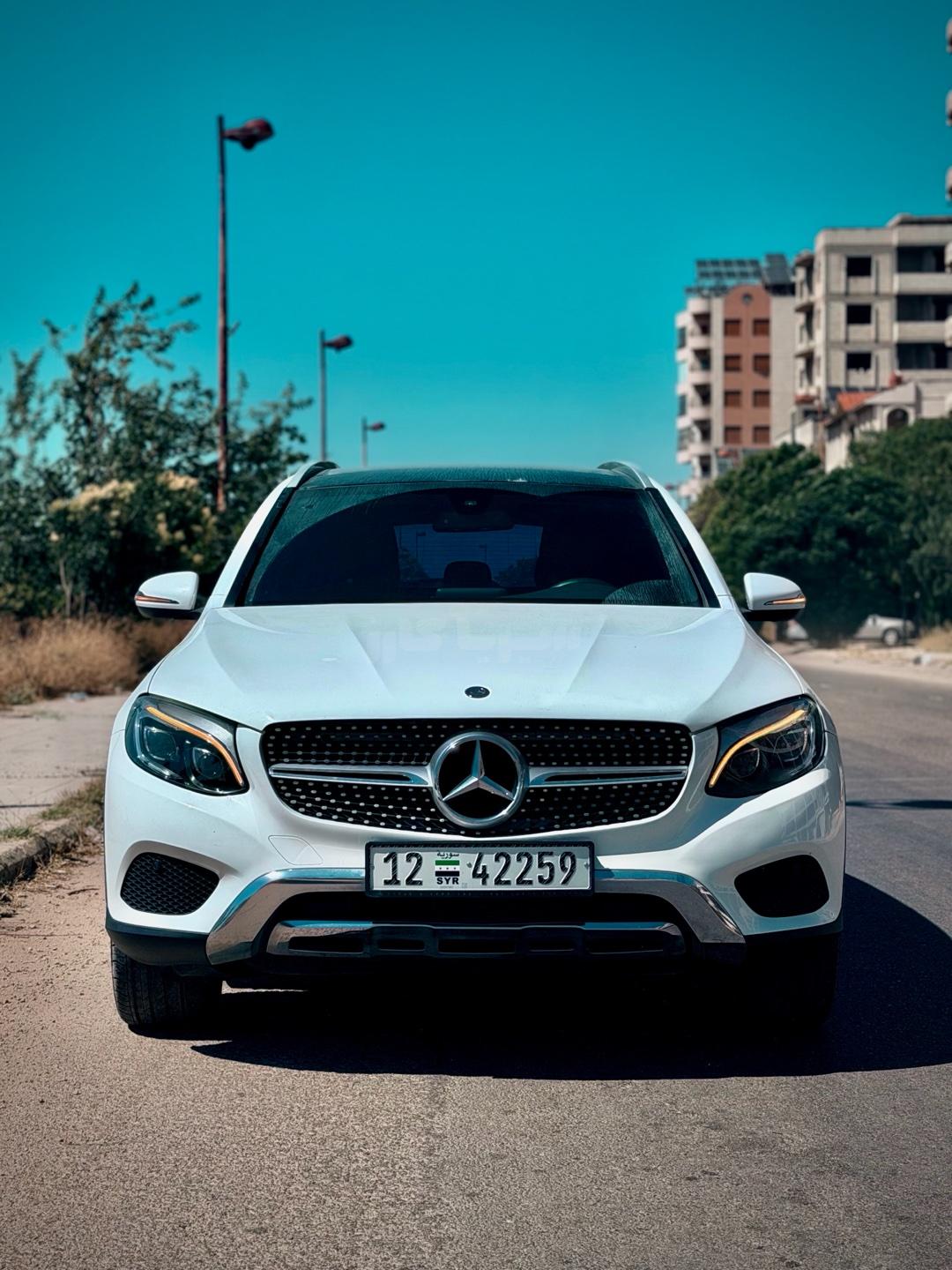 مرسيدس بينز GLC 300 2017