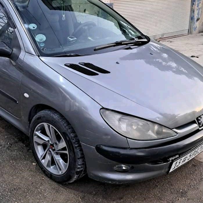 بيجو 206 2005