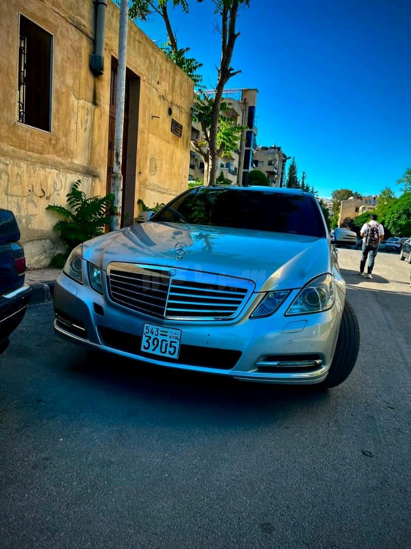 مرسيدس بينز E300 2012