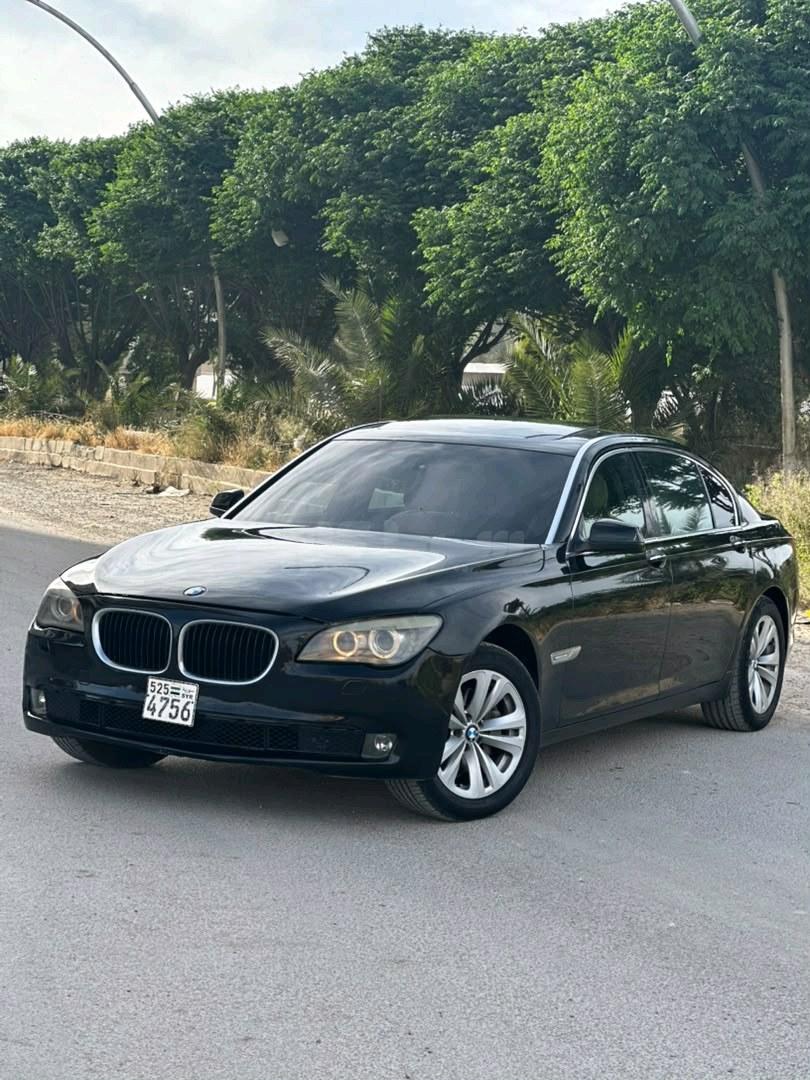 بي ام دابيليو 730 2013