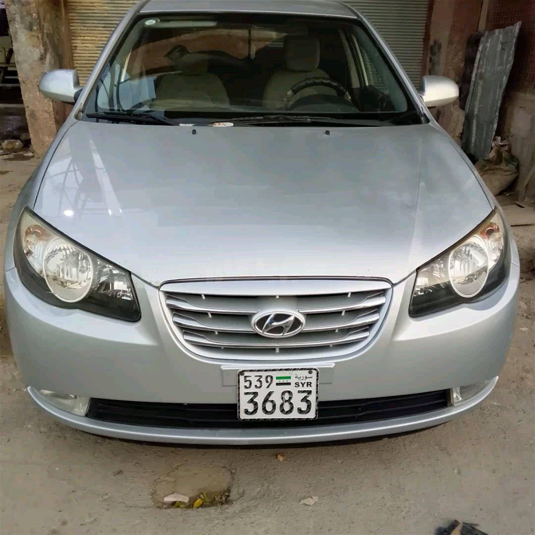 هيونداي افنتي 2010