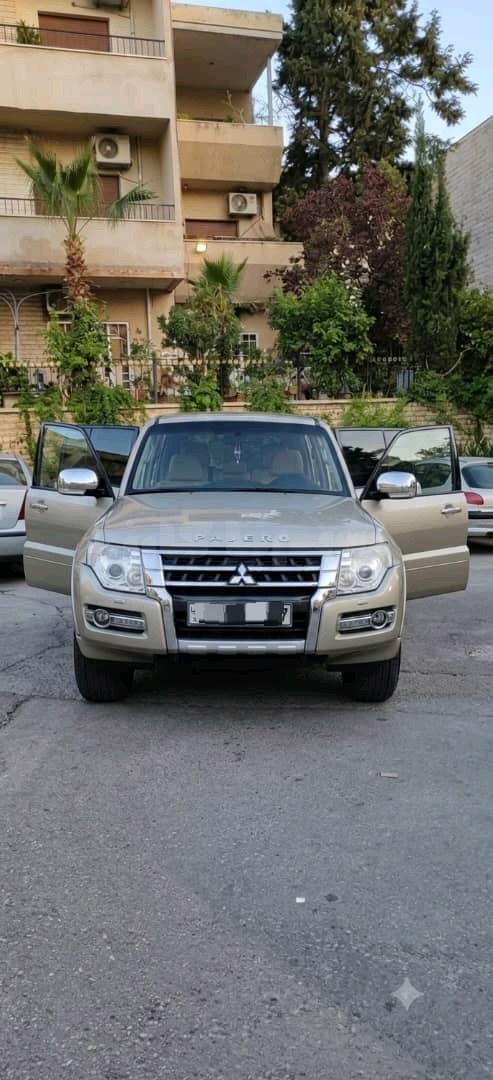 ميتسوبيشي Pajero 2019