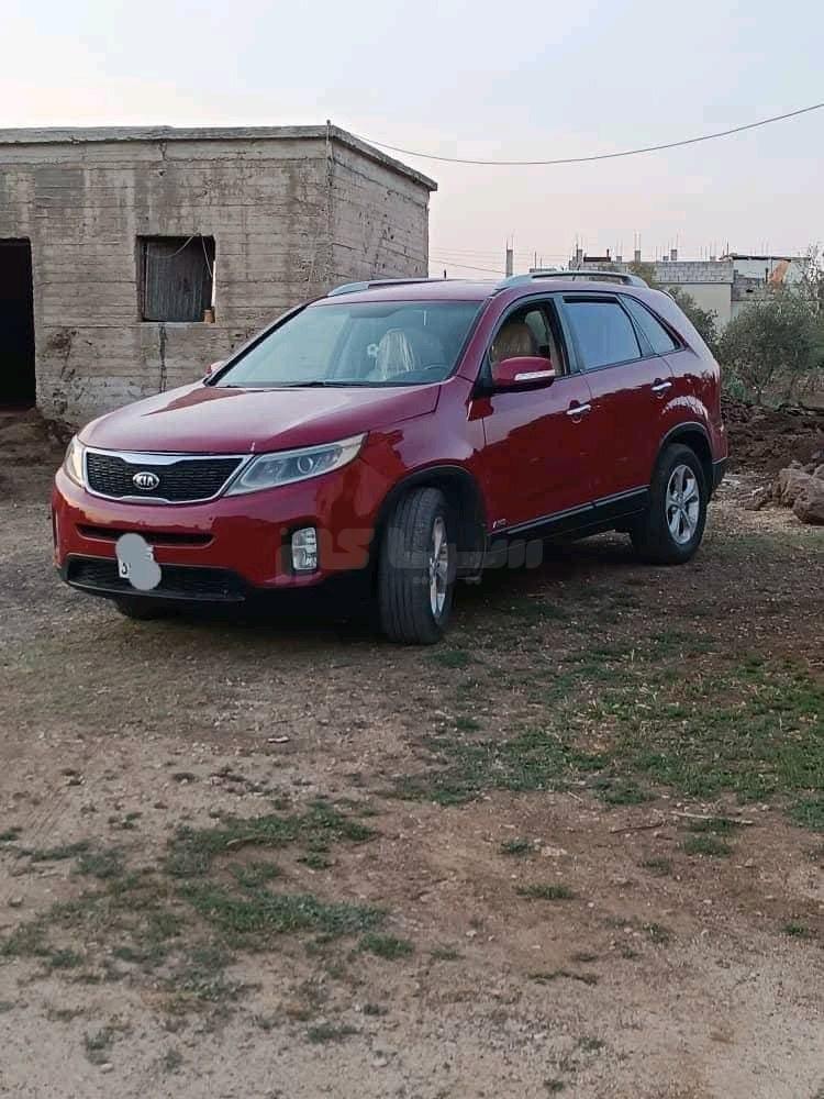 كيا سورينتو 2013