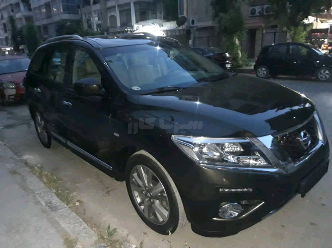نيسان – Nissan باثفايندر-Pathfinder