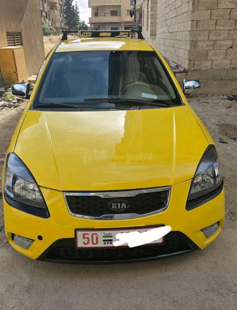 كيا ريو 2010