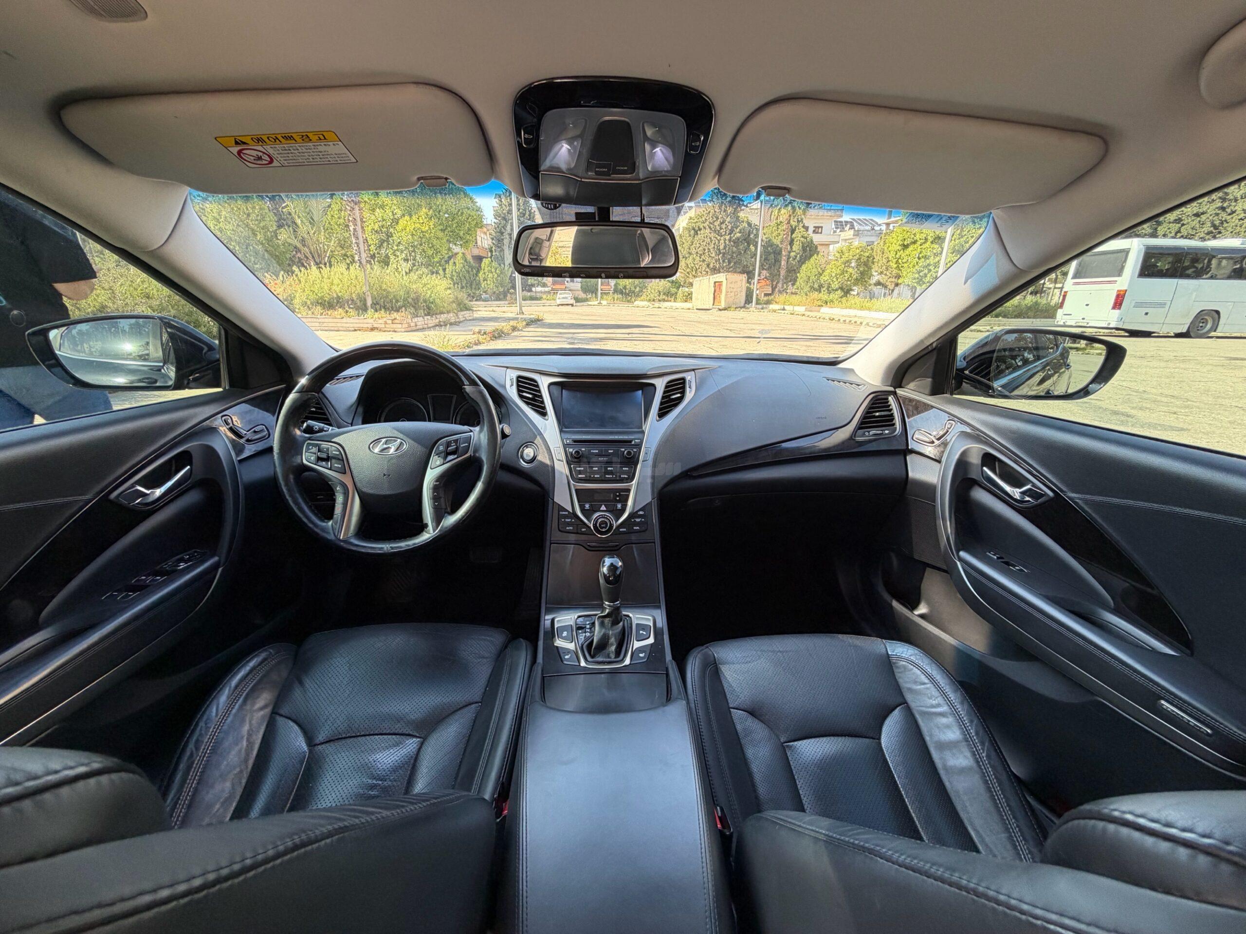 هيونداي – Hyundai ازيرا – Azera