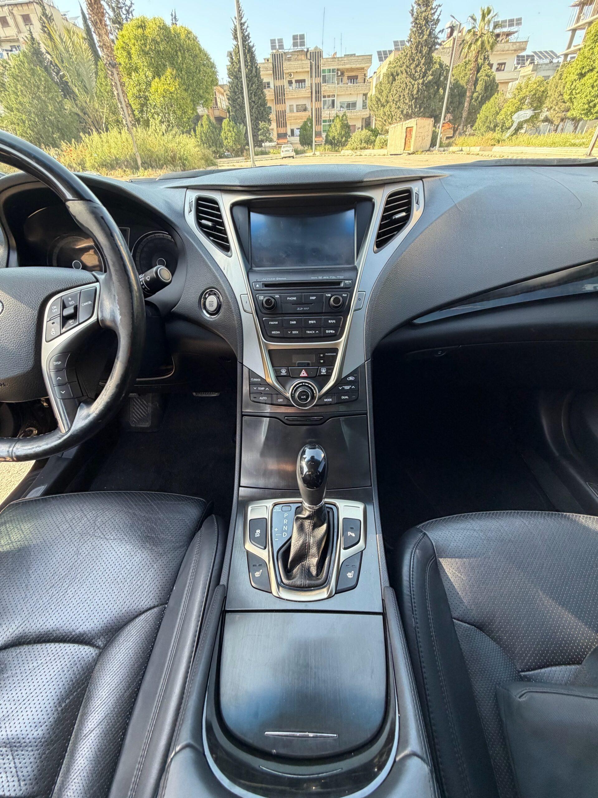 هيونداي – Hyundai ازيرا – Azera