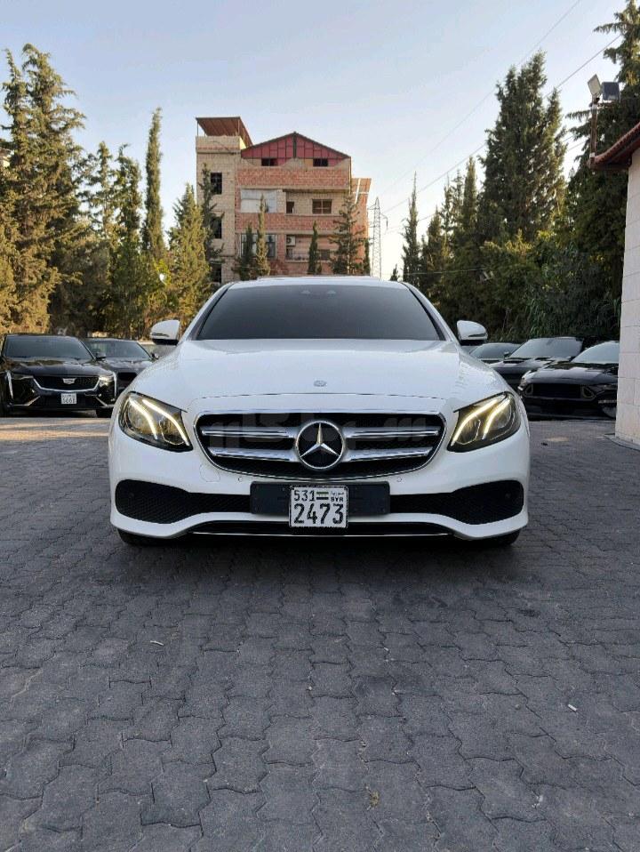 مرسيدس بينز E200 2017