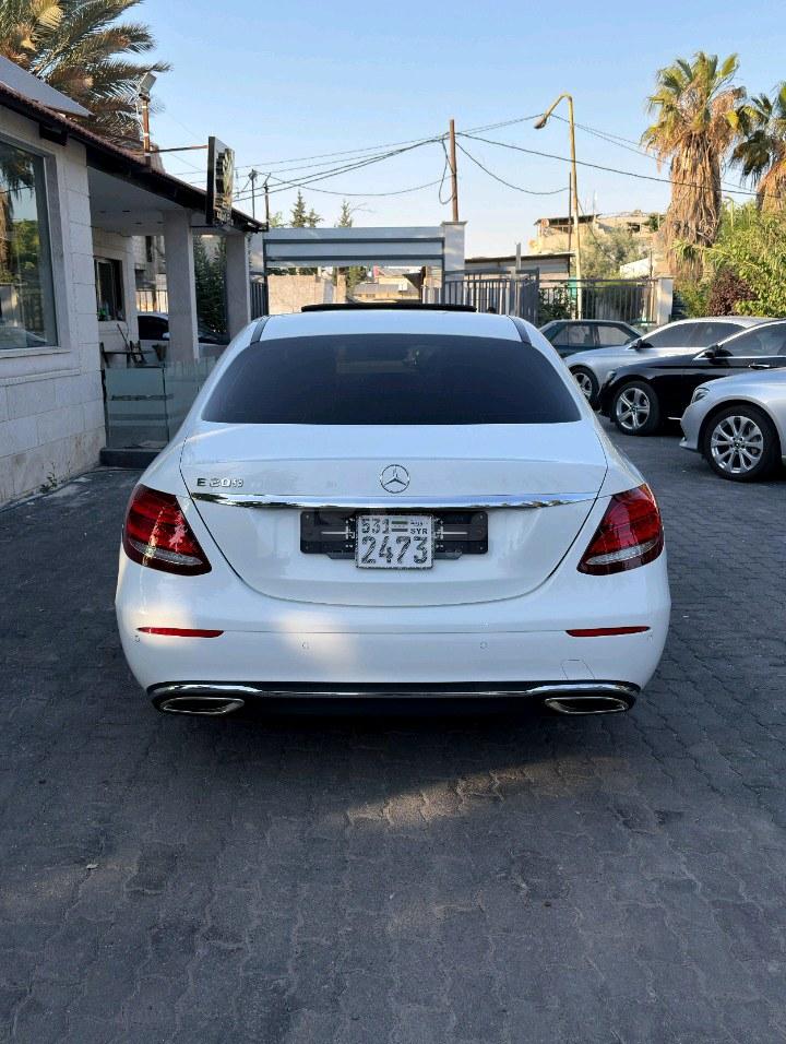 مرسيدس بينز – Mercedes benz E200