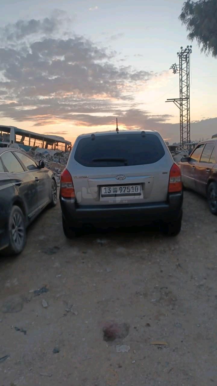 هيونداي توسان 2004