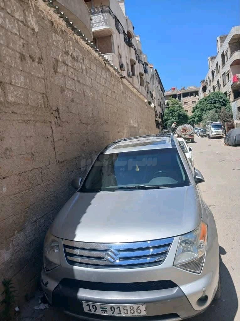 سوزوكي XL7 2009