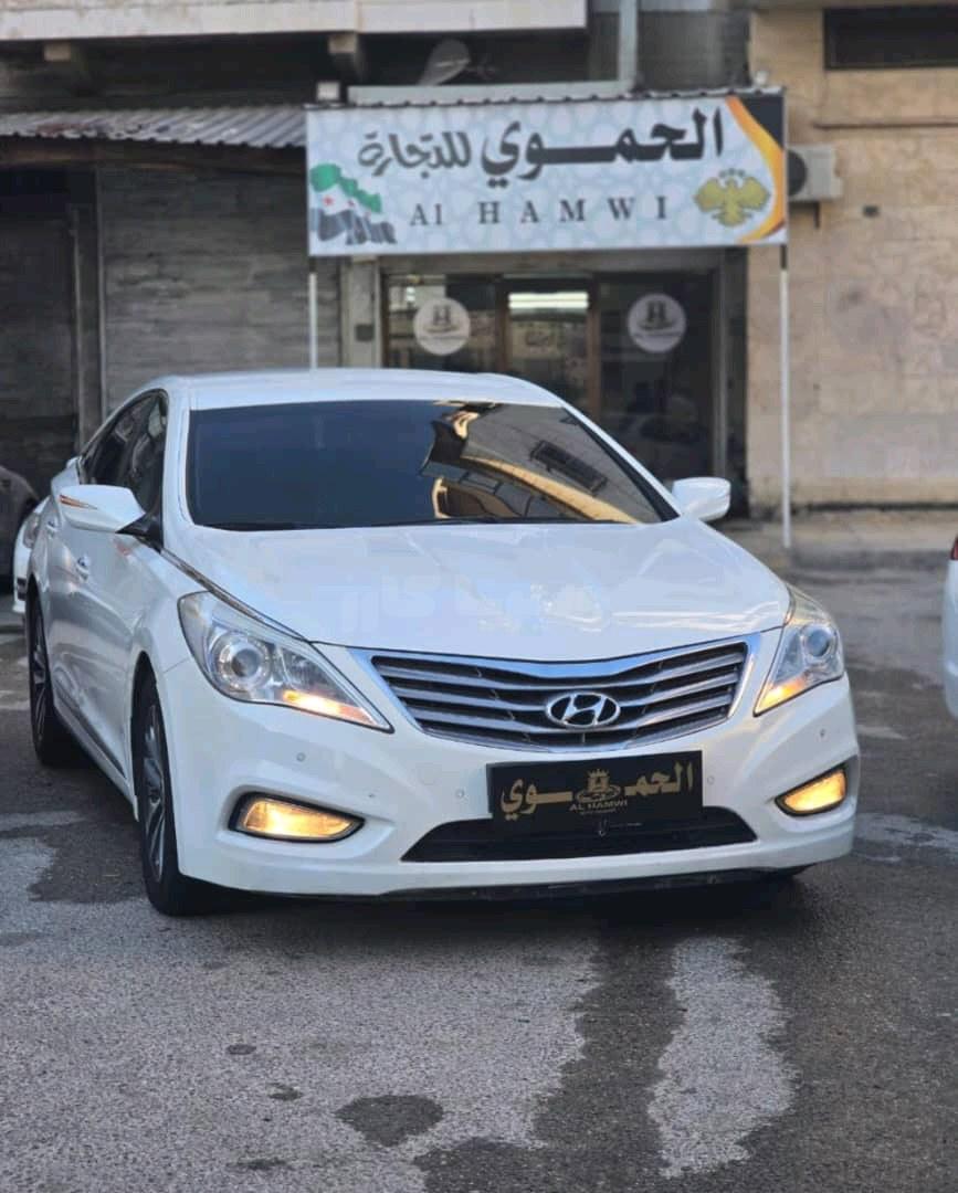 هيونداي ازيرا 2011
