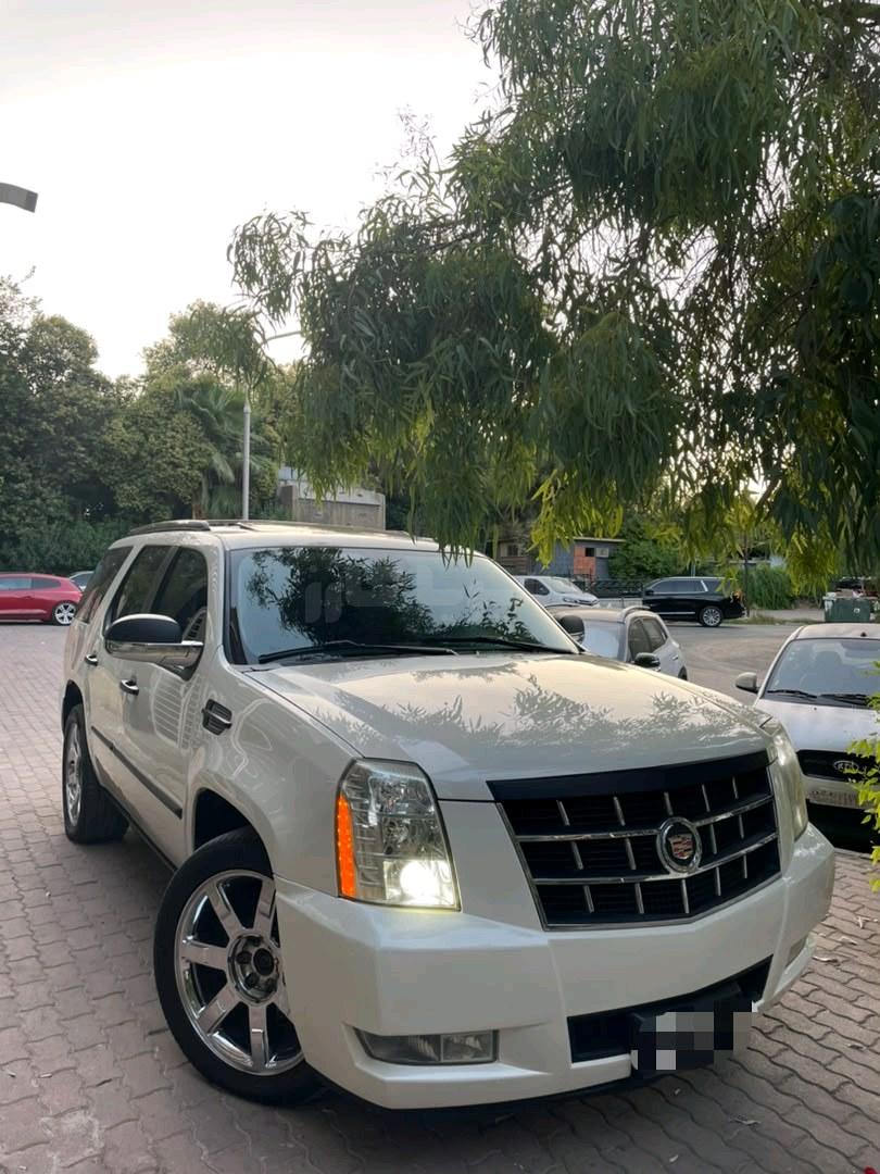 كاديلاك – Cadillac ايسكاليد – Escalade
