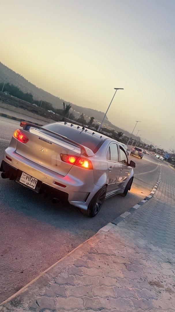 ميتسوبيشي – Mitsubishi لانسر – Lancer