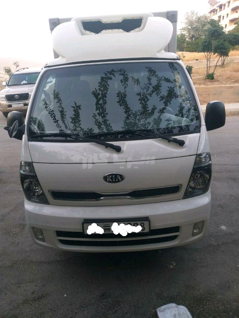 كيا بونغو 2015