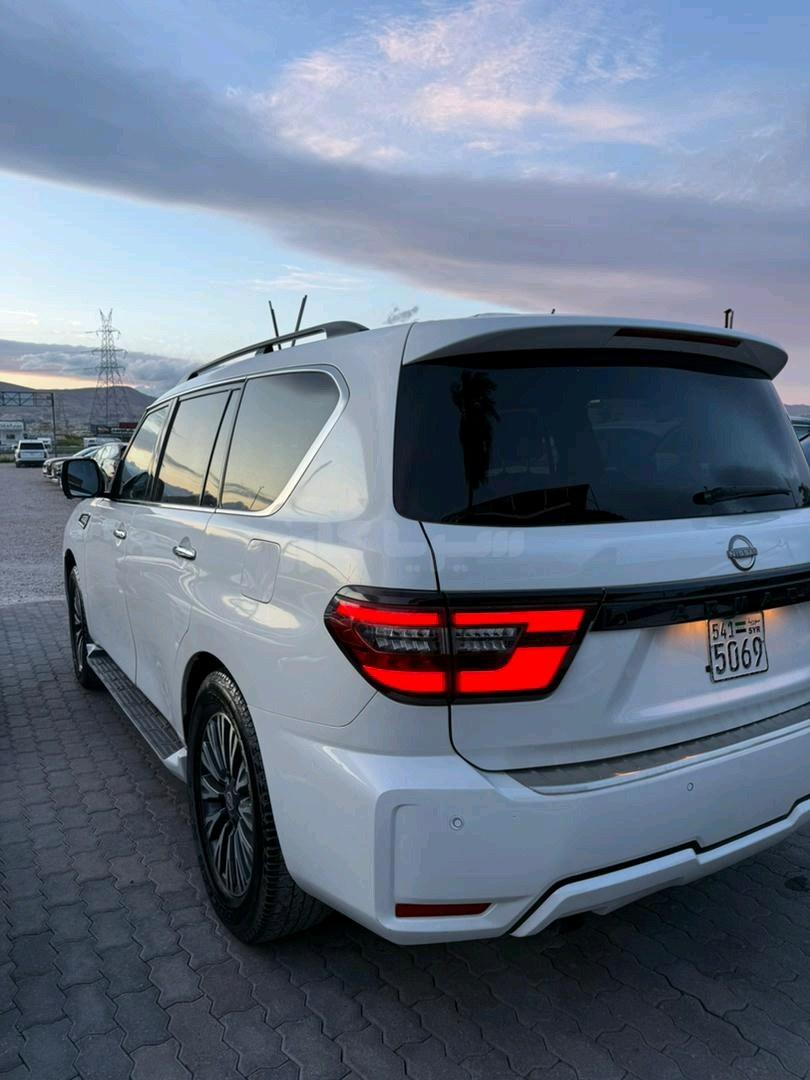 نيسان – Nissan ارمادا – Armada