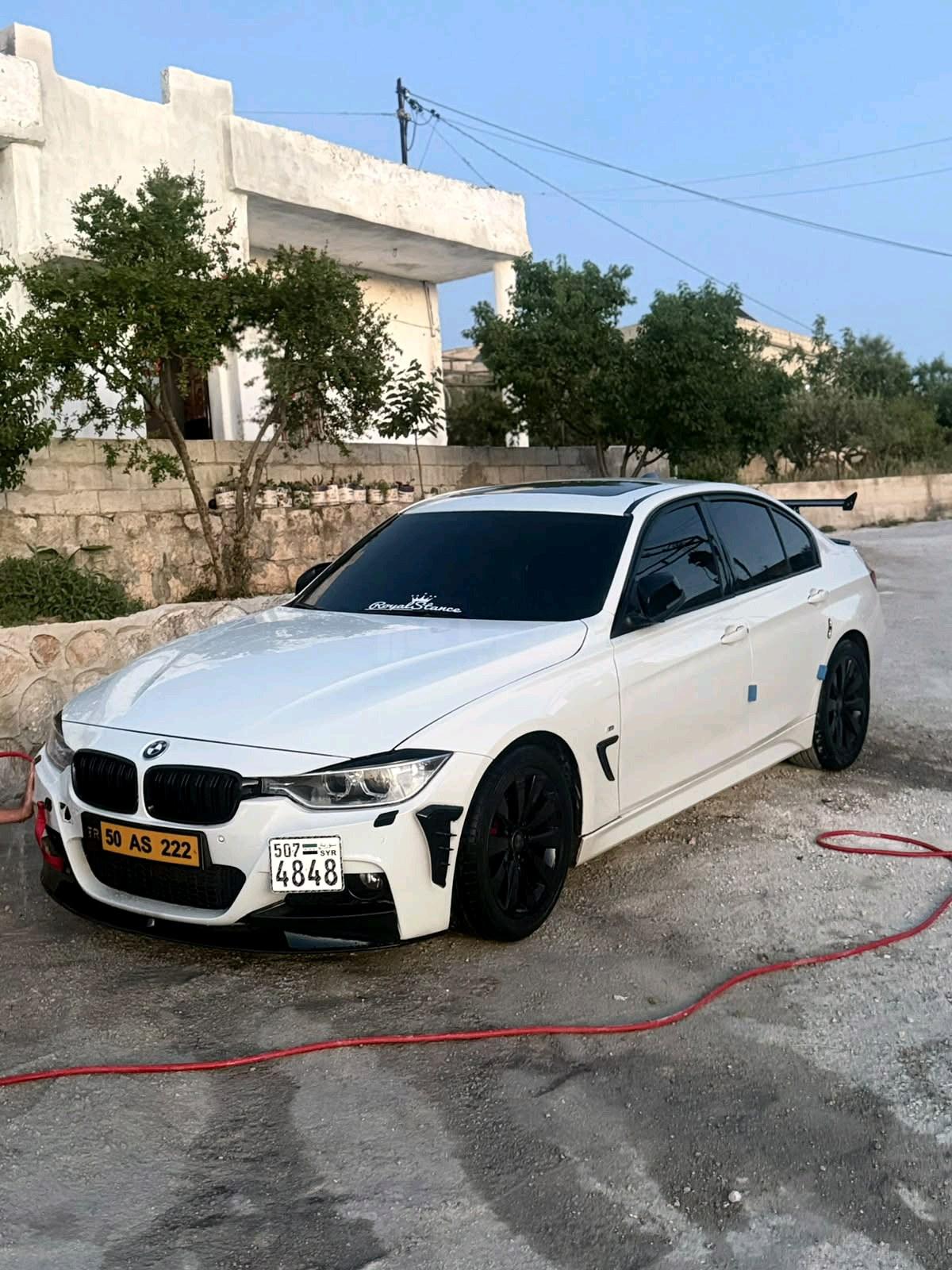 بي ام دابيليو 320 2012