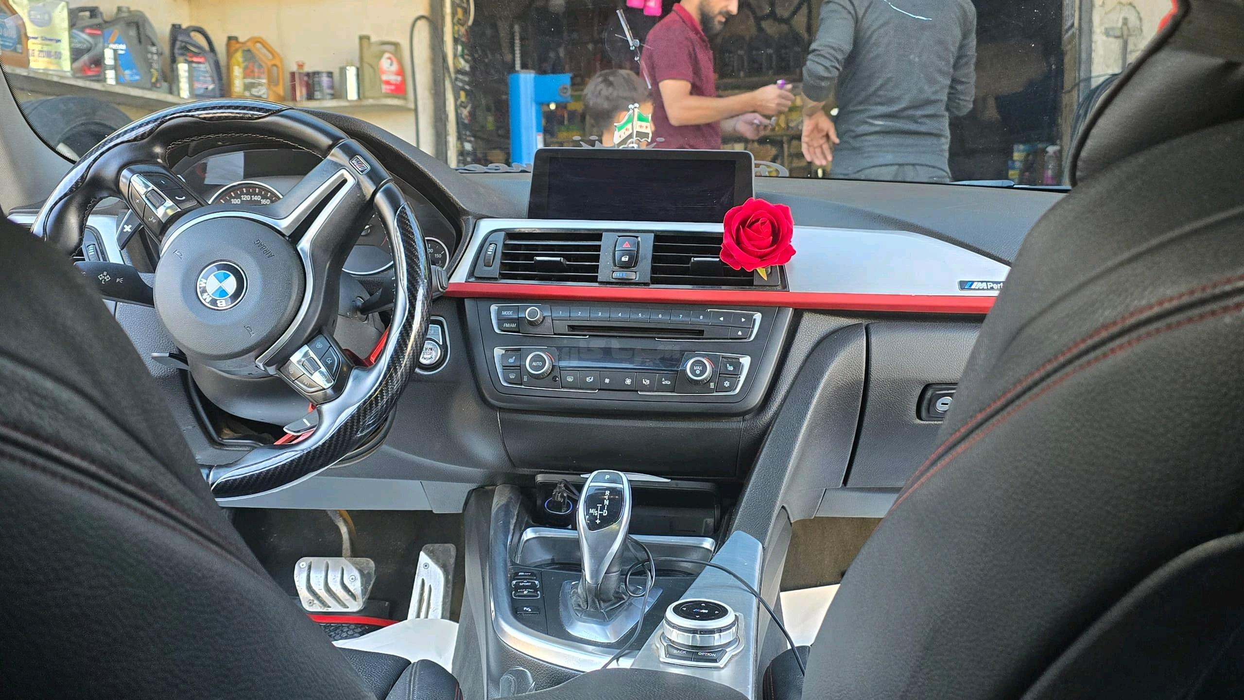 بي ام دابيليو – BMW 320