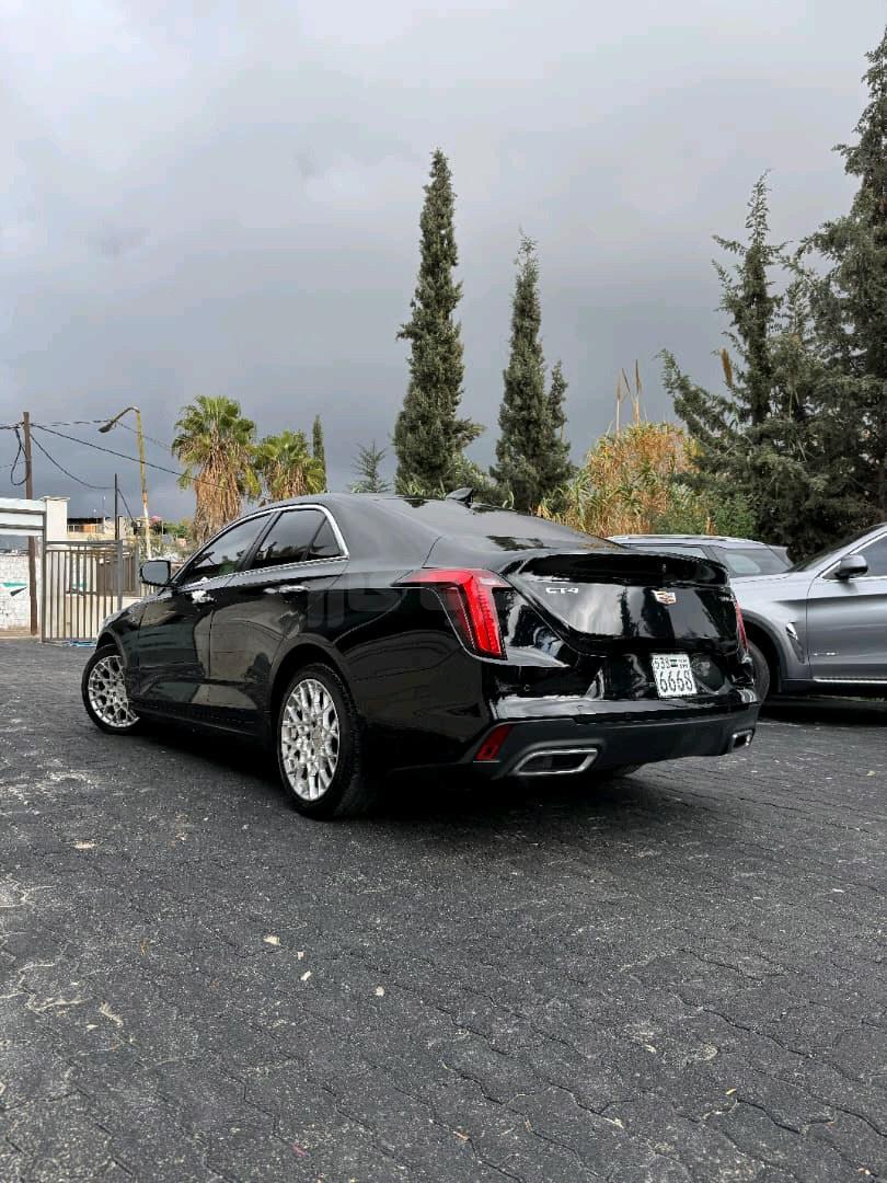 كاديلاك – Cadillac CT5