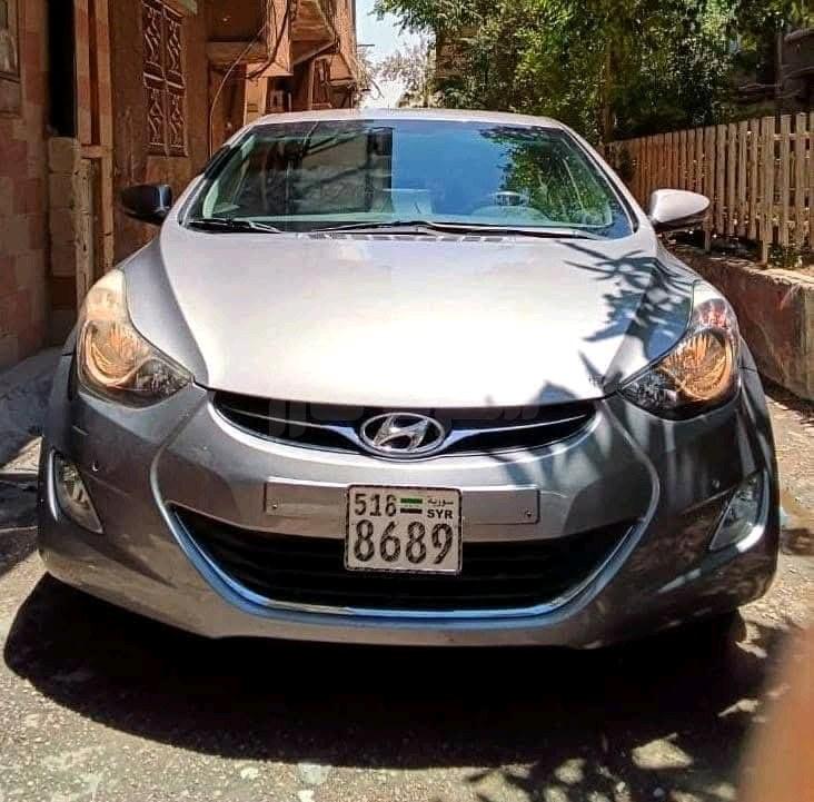 هيونداي افنتي 2014