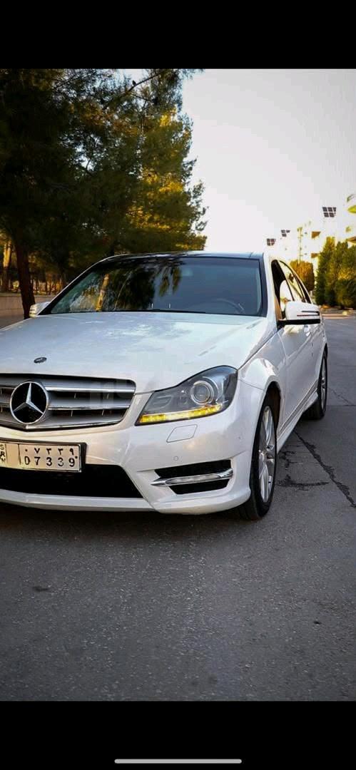 مرسيدس بينز C 220 2013
