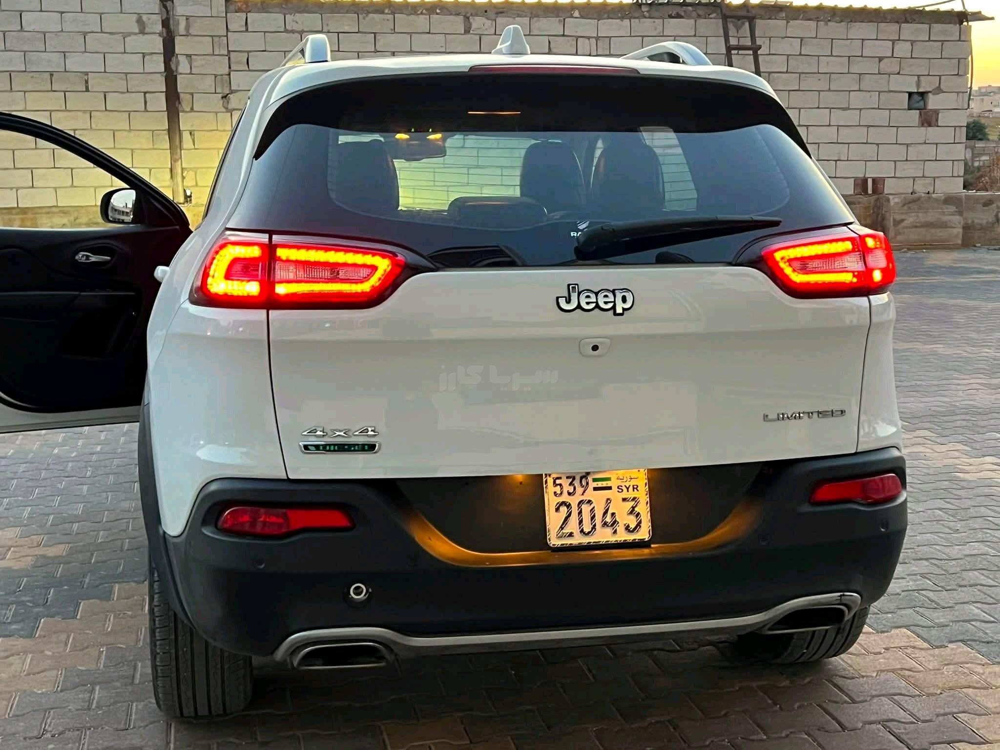 جيب – Jeep شيروكي – Cherokee