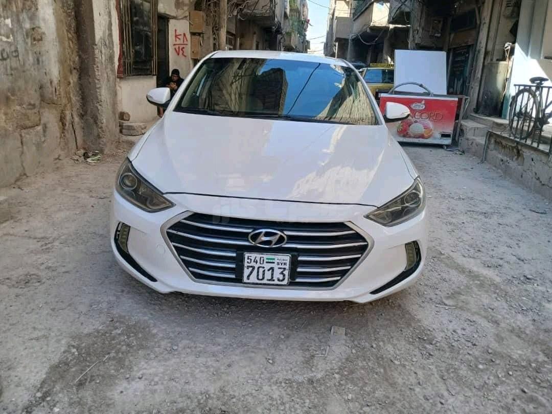 هيونداي الينترا 2017