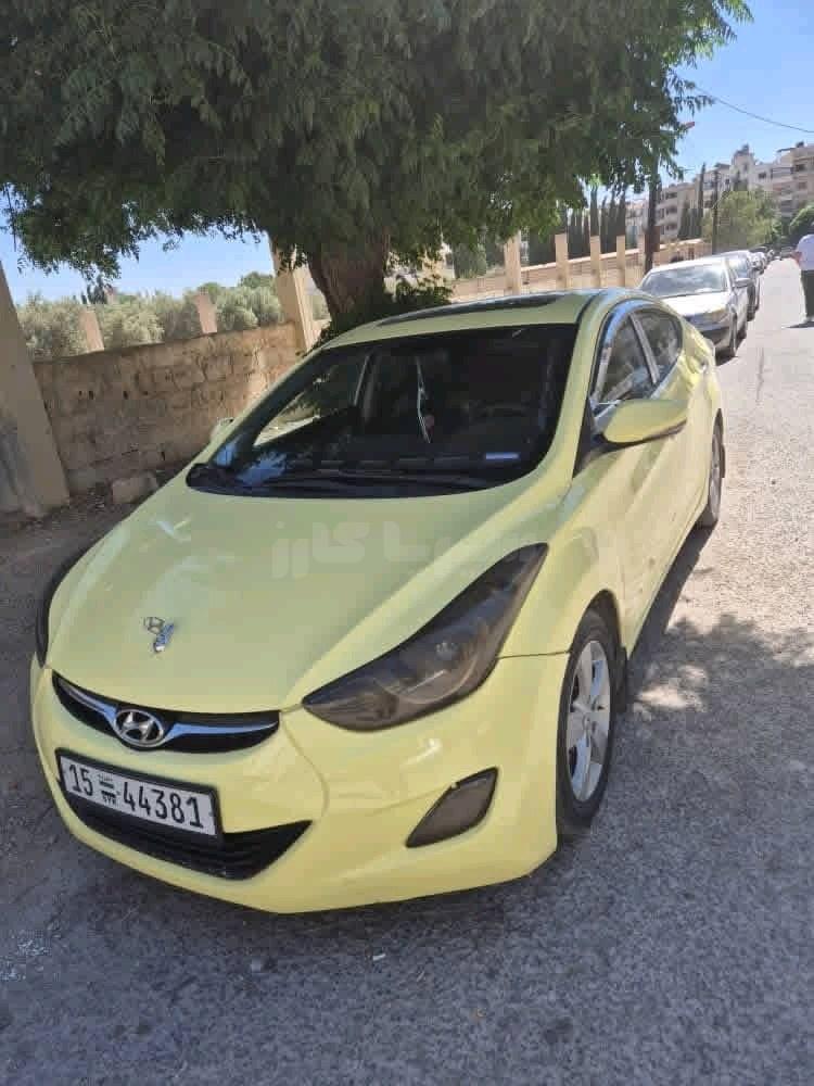 هيونداي الينترا 2014