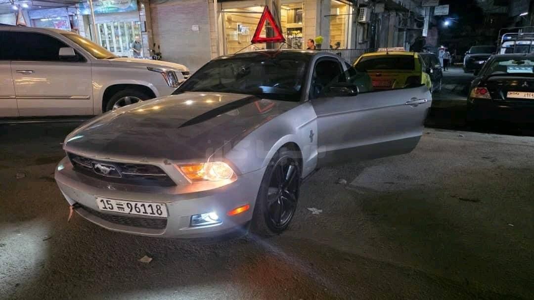 فورد Mustang 2012