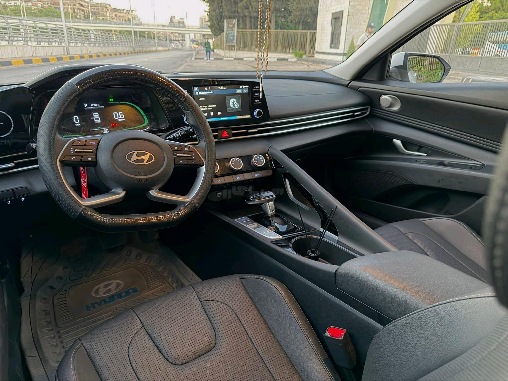 هيونداي – Hyundai الينترا – Elantra