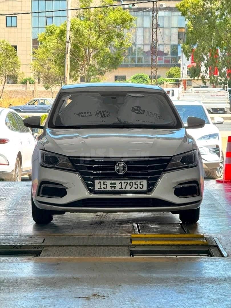 ايم جي MG5 2025